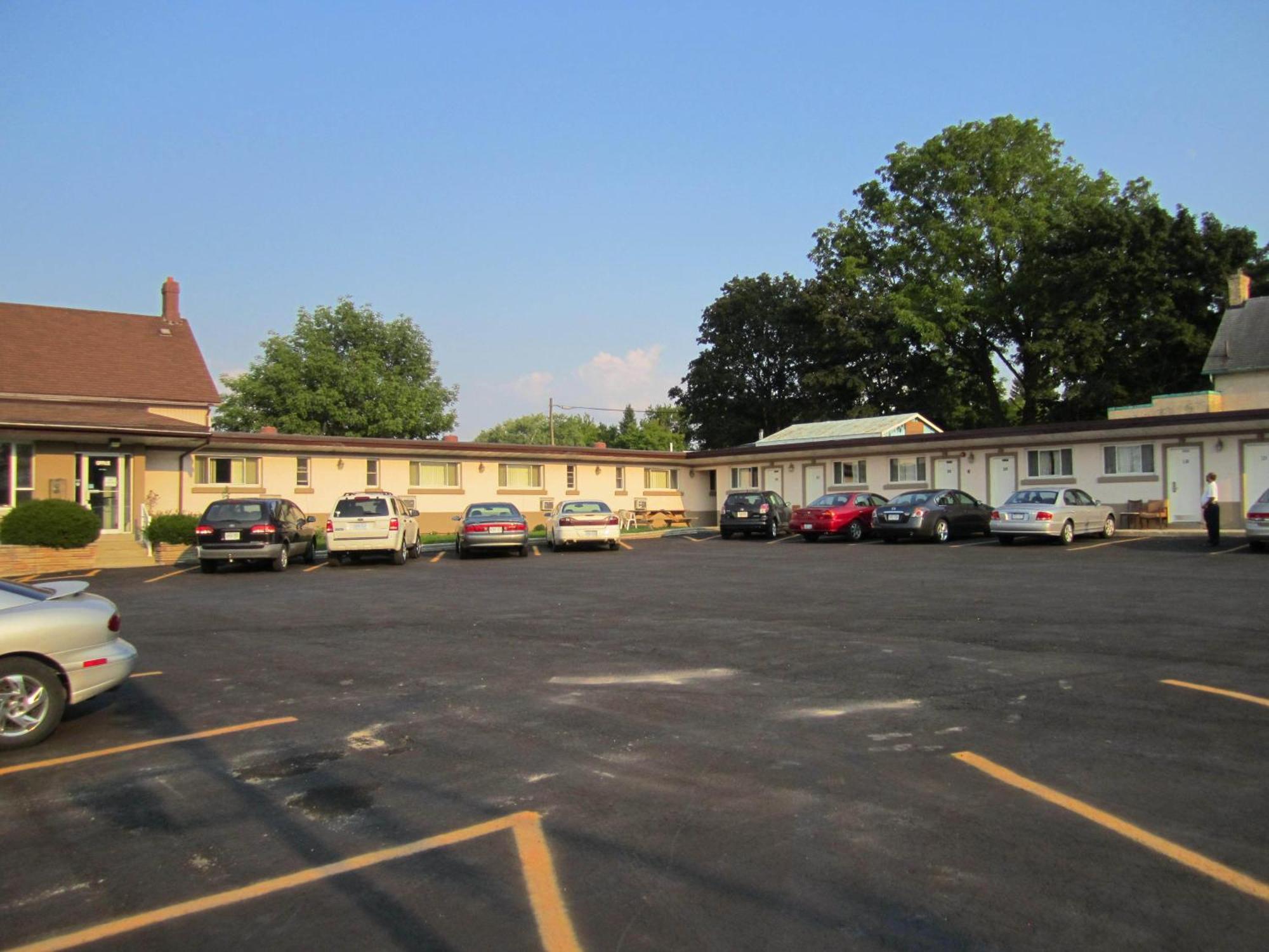 Canadiana Motel Hanover Zewnętrze zdjęcie