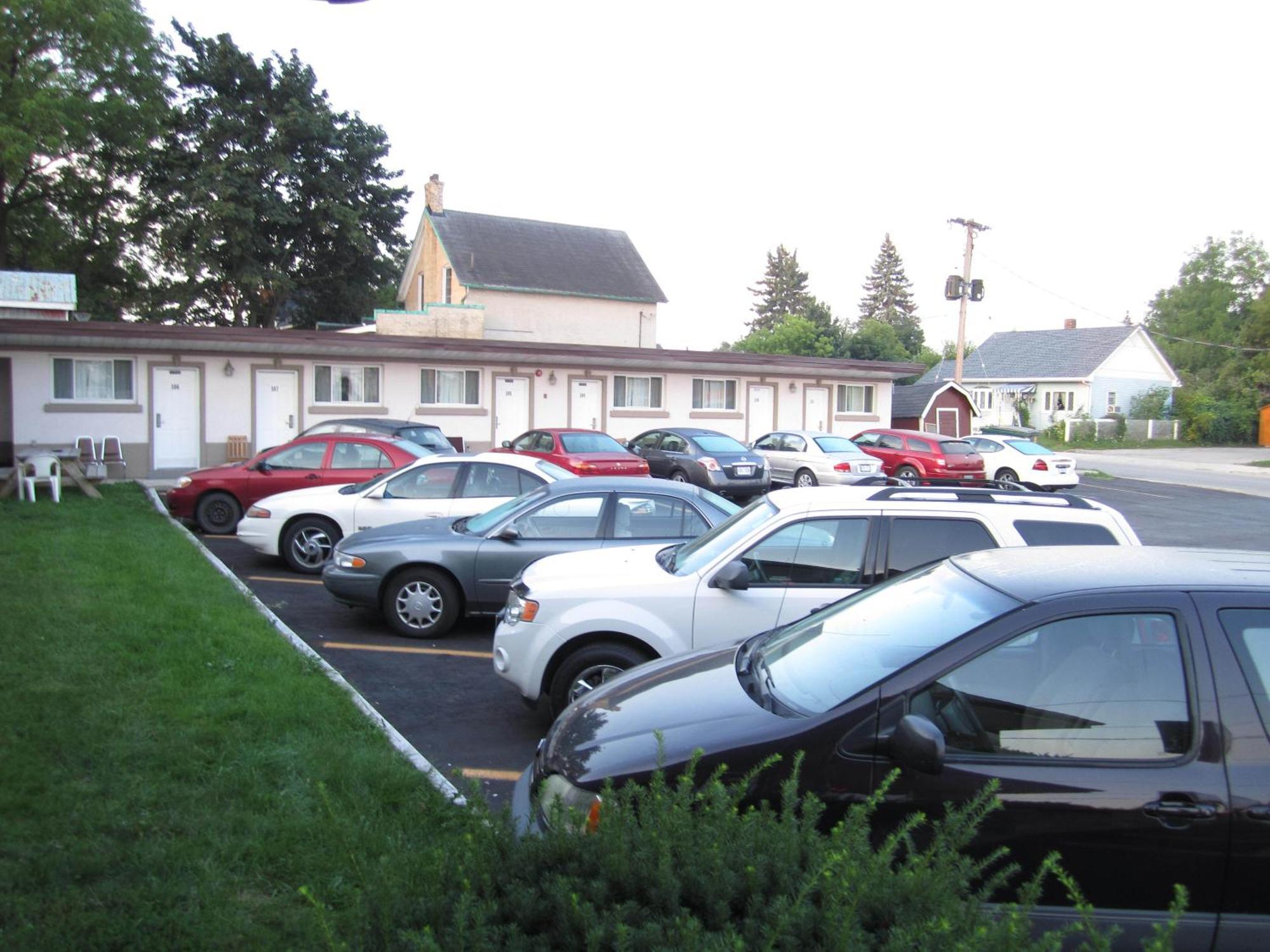 Canadiana Motel Hanover Zewnętrze zdjęcie